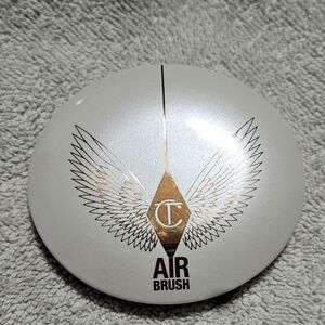 Charlotte tilburry air brush flawless finish powder